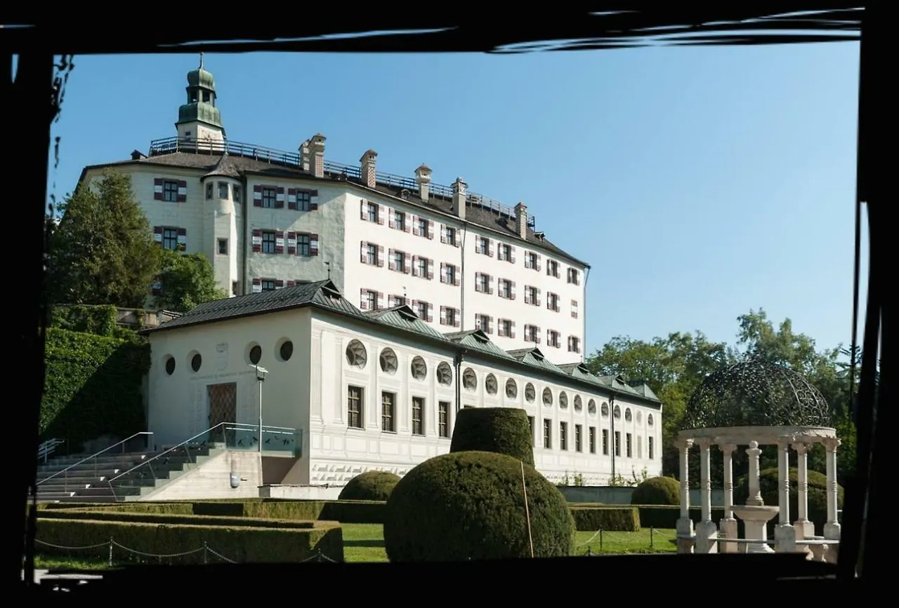 Wessely Appartements Am Golfplatz Innsbruck