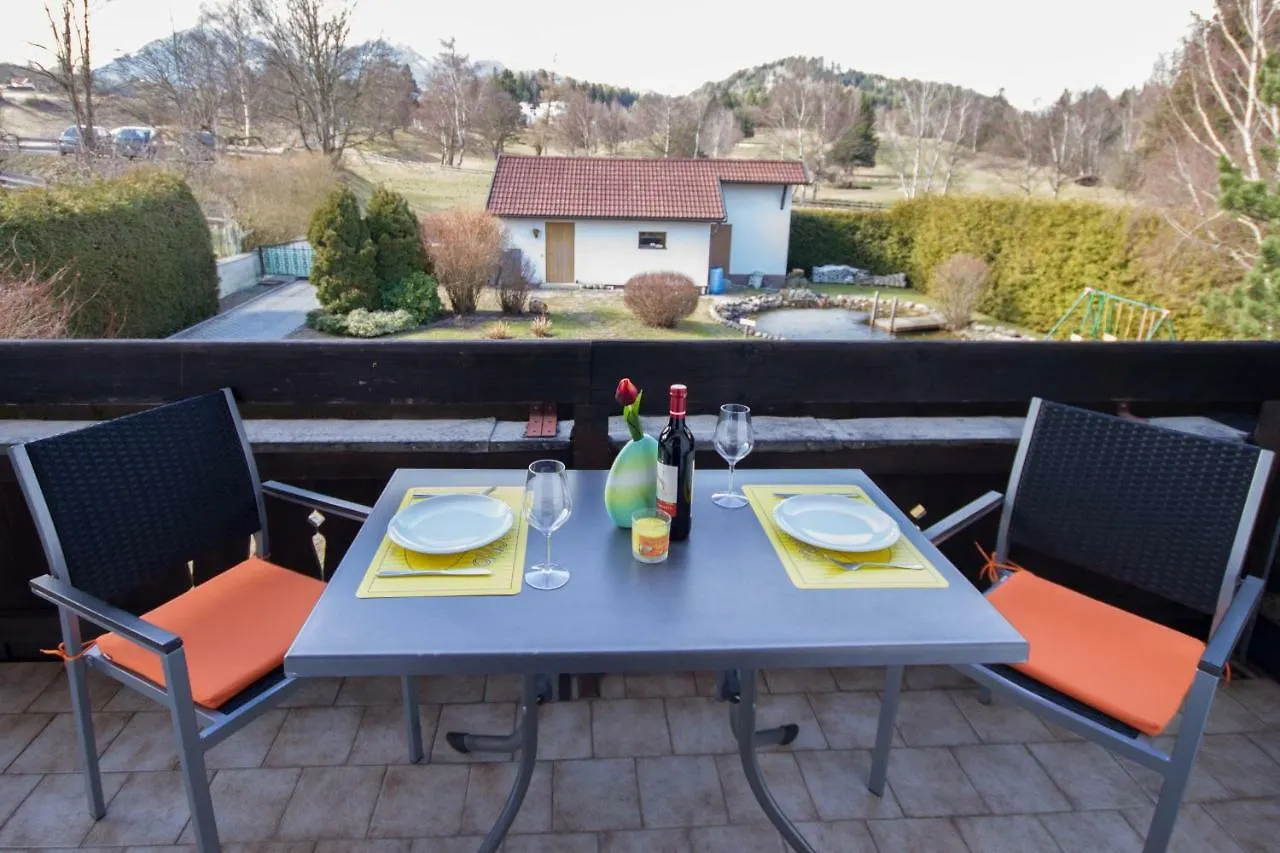 Wessely Appartements Am Golfplatz 인스브루크 아파트